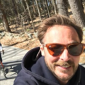 Meet your Posher, Chris